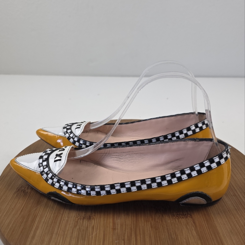 Kate Spade Yellow and White Taxi Flats - Picture 4 of 14